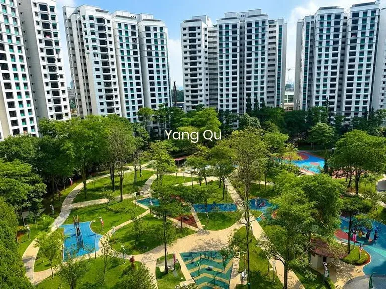488 Admiralty Link image 1 of 8