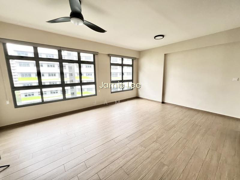 618B TAMPINES STREET 61 photo 2