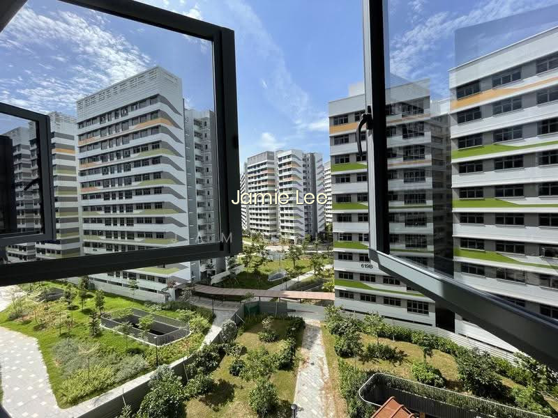 618B TAMPINES STREET 61 photo 3