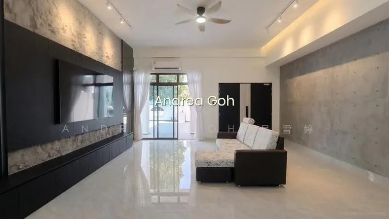 Rare 3-Sty 5 Bed Corner Terrace in D15! image 1 of 5