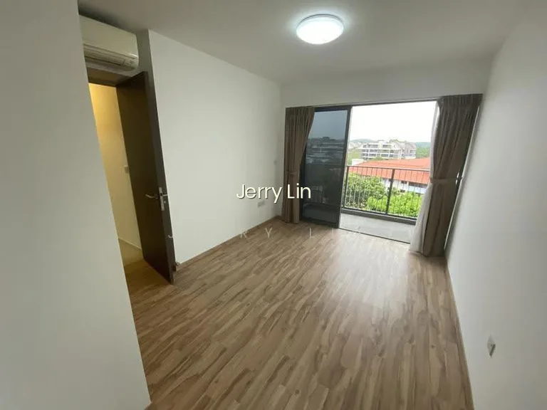 747A Bedok Reservoir Crescent image 1 of 8