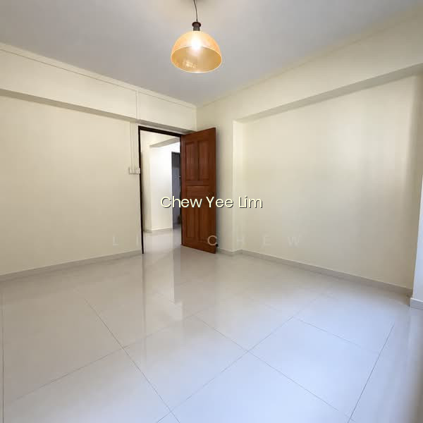 699A HOUGANG STREET 52 photo 3