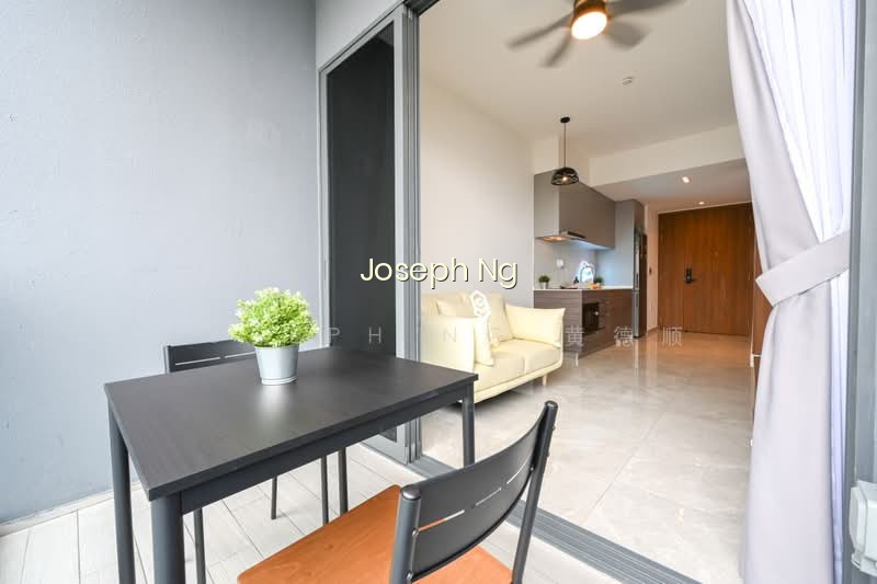 Stirling Residences photo 4