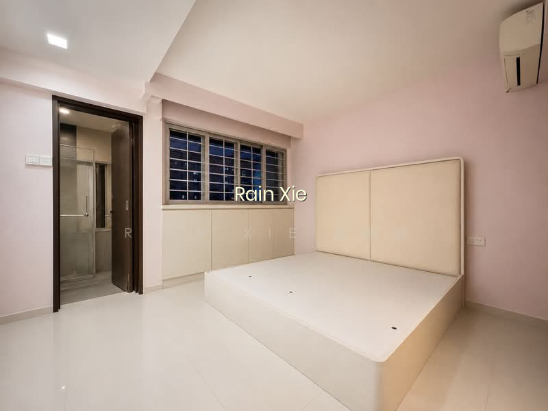 263 JURONG EAST STREET 24 photo 3