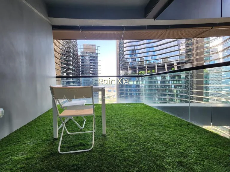 Marina One Residences image 1 of 10