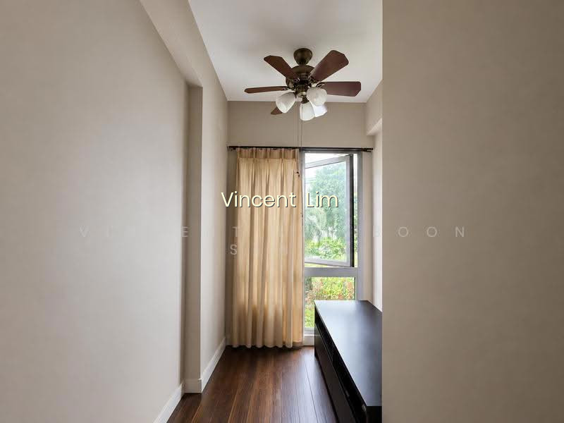 HILLVIEW REGENCY photo 4