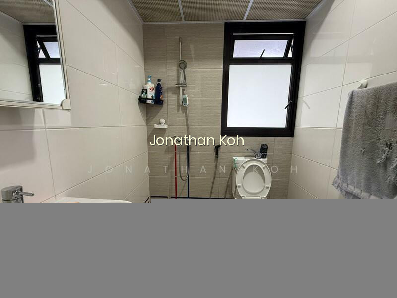 117A CANBERRA CRESCENT photo 3