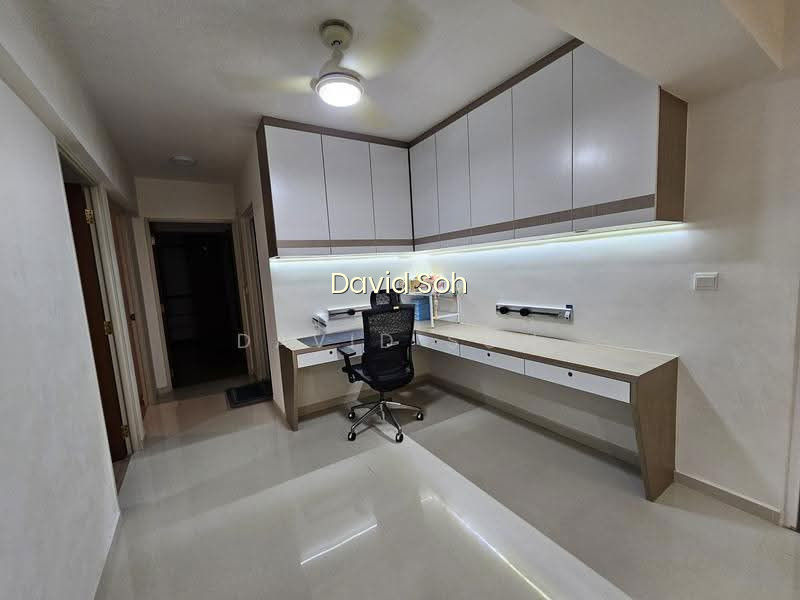 120C CANBERRA CRESCENT photo 3