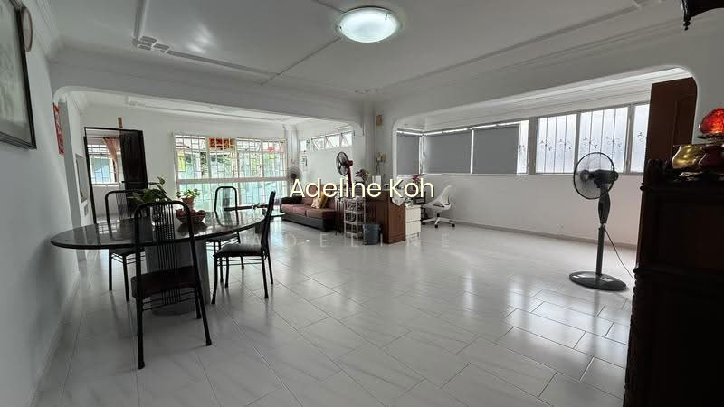 204 BOON LAY DRIVE photo 2