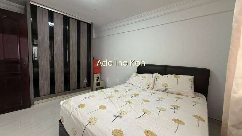 204 BOON LAY DRIVE photo 5