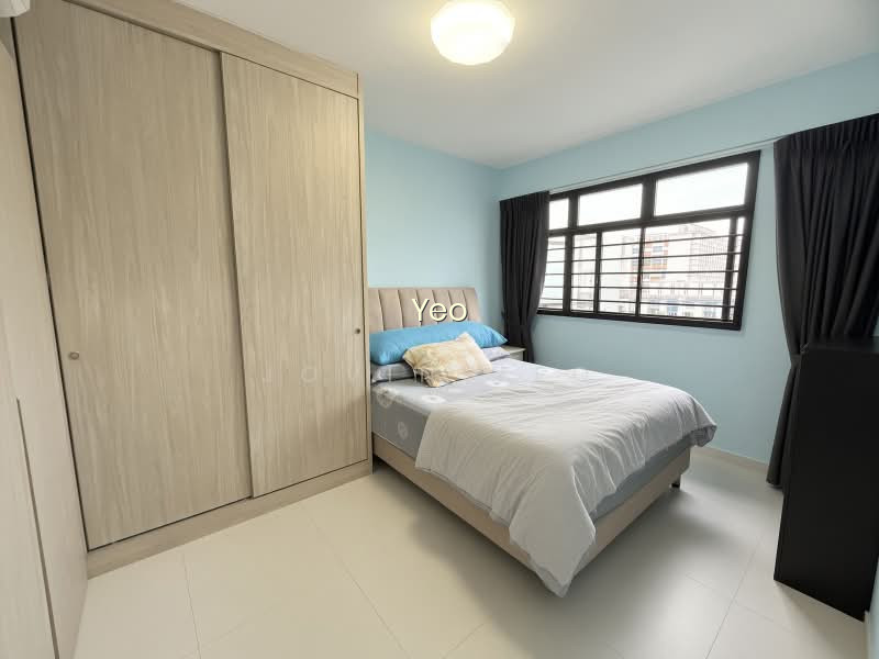 180B BOON LAY DRIVE photo 2