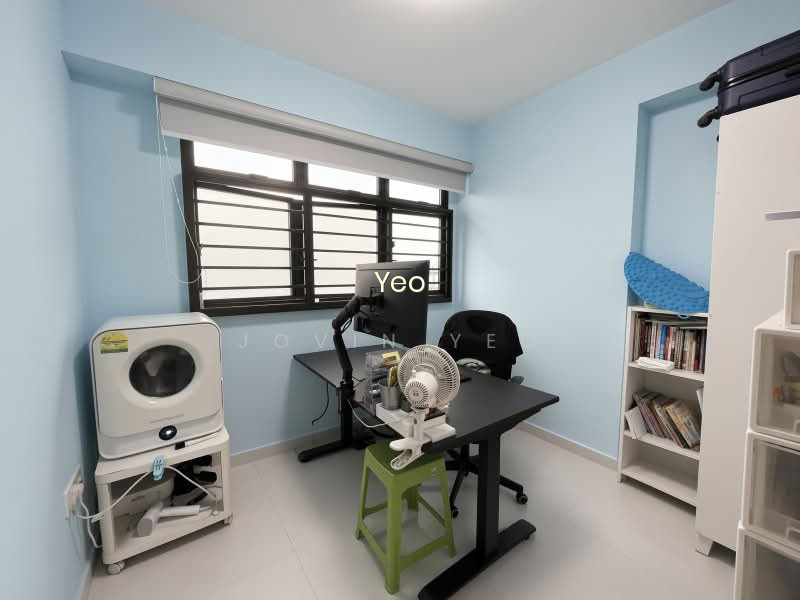180B BOON LAY DRIVE photo 4