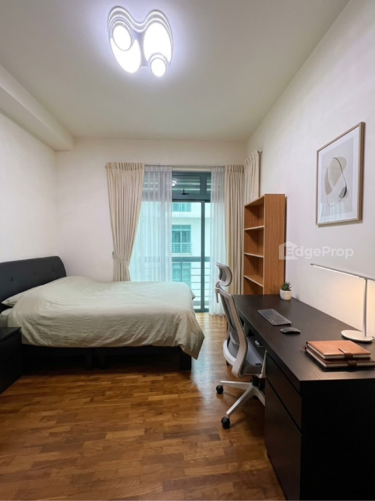 SIMS RESIDENCES photo 4