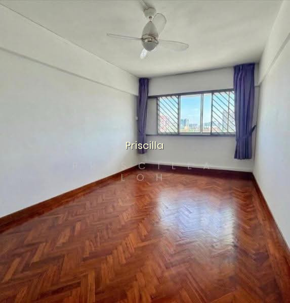 430 TAMPINES STREET 41 photo 4