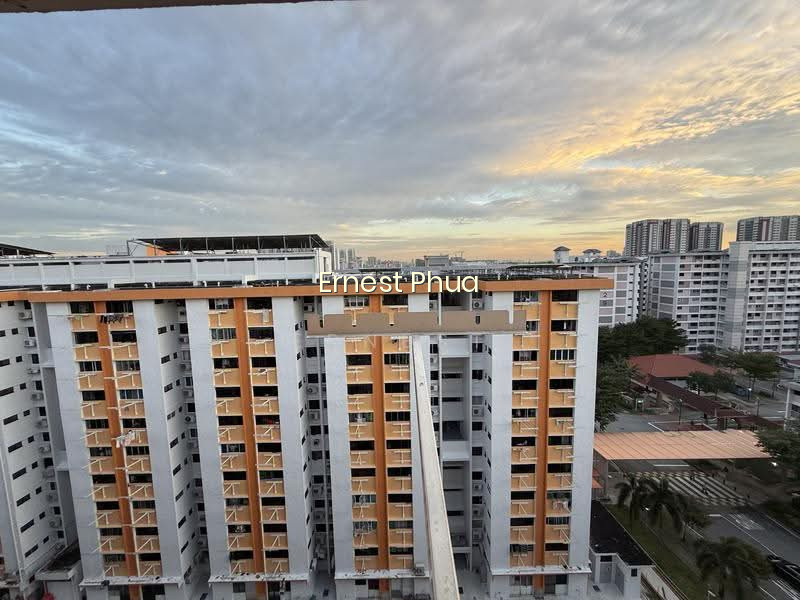 127 ANG MO KIO AVENUE 3 photo 2
