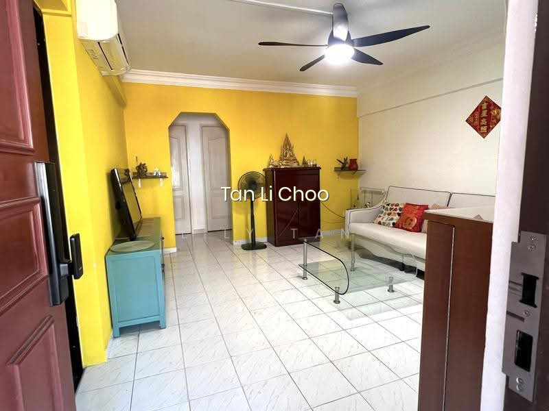 637 VEERASAMY ROAD photo 2
