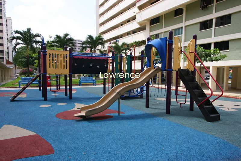 222 SERANGOON AVENUE 4 photo 5