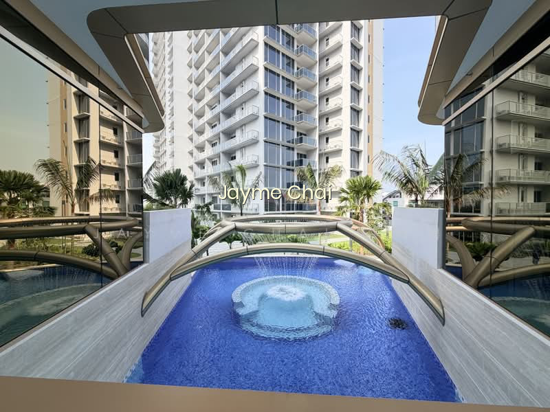 Grand Dunman image 1 of 10