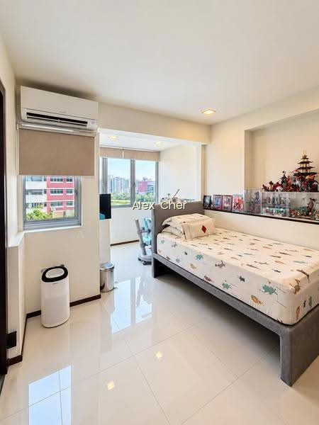 781 PASIR RIS STREET 71 photo 3