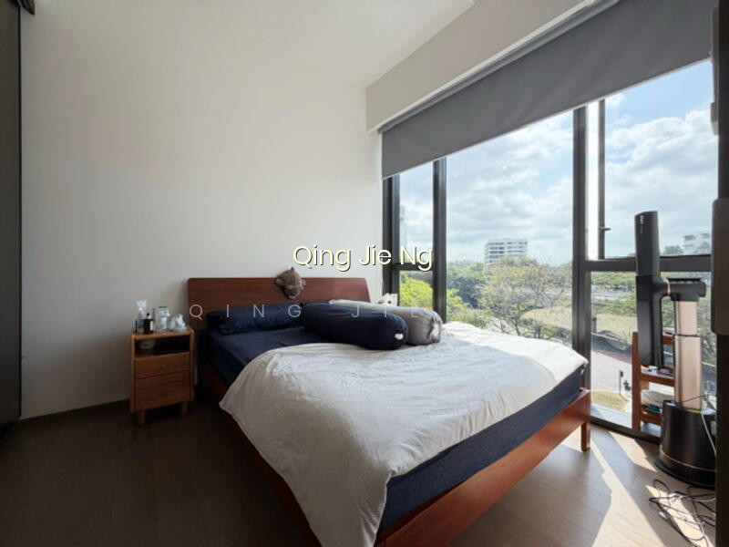 LEEDON GREEN image 1 of 10