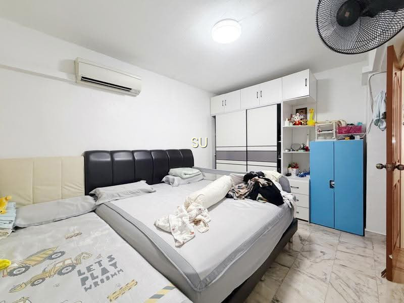 252 HOUGANG AVENUE 3 photo 4