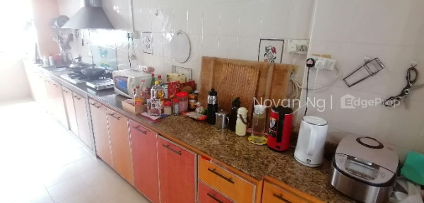 855 WOODLANDS STREET 83 photo 2