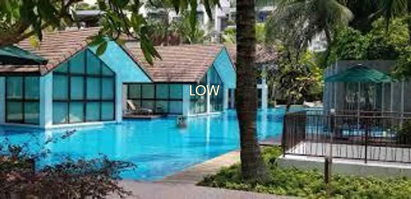 VARSITY PARK CONDOMINIUM photo 2