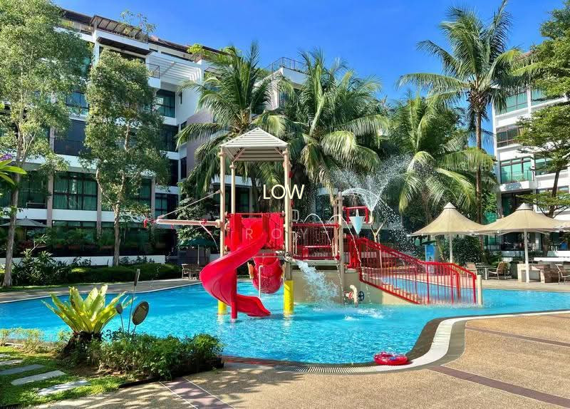 VARSITY PARK CONDOMINIUM photo 4