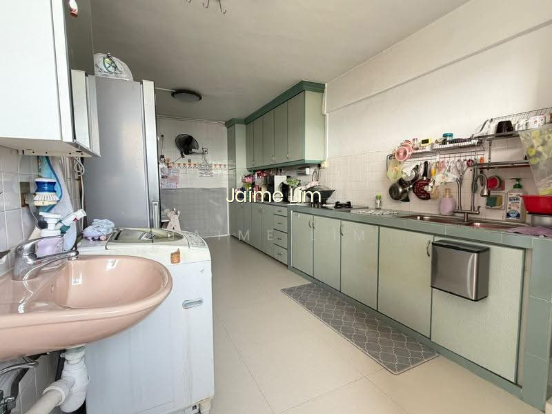 41 TEBAN GARDENS ROAD photo 6