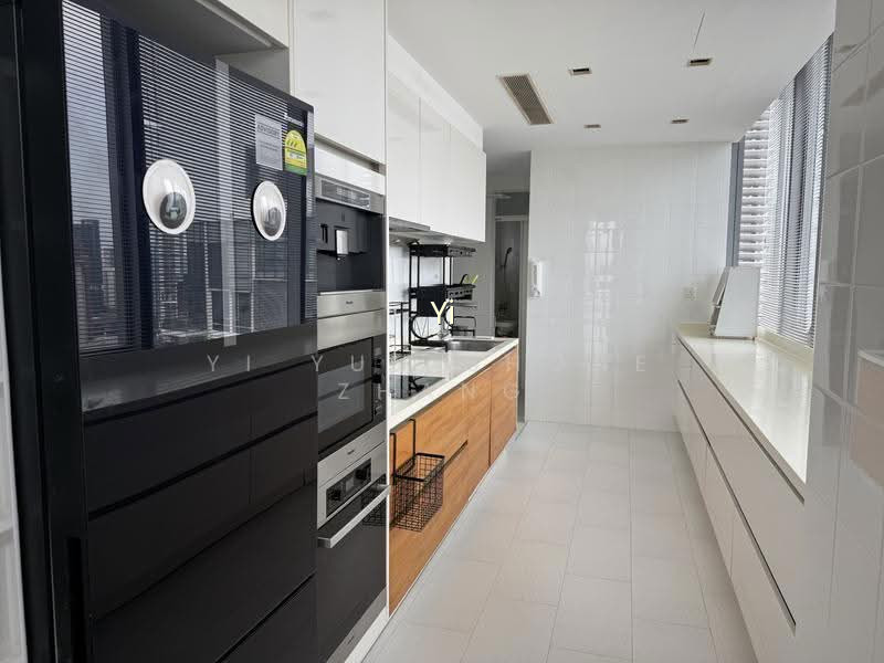 HELIOS RESIDENCES photo 3