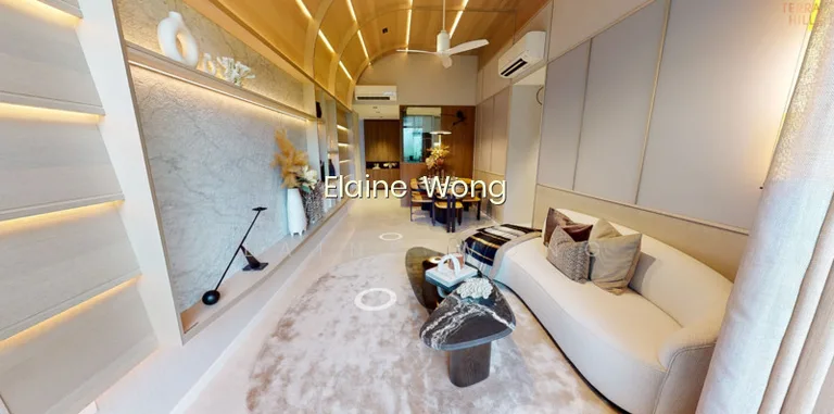 380,000 Discount D5, Fh, Penthouse, 5MINS to MRT image 1 of 5