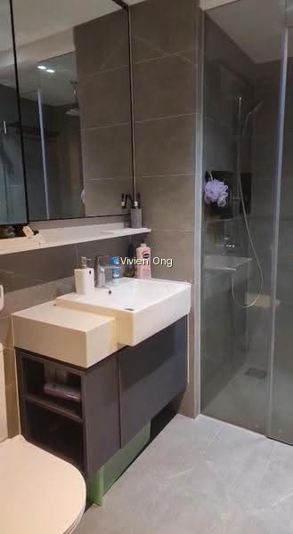 RIVERFRONT RESIDENCES photo 5