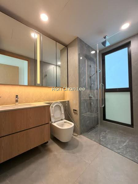 PEAK RESIDENCE photo 4