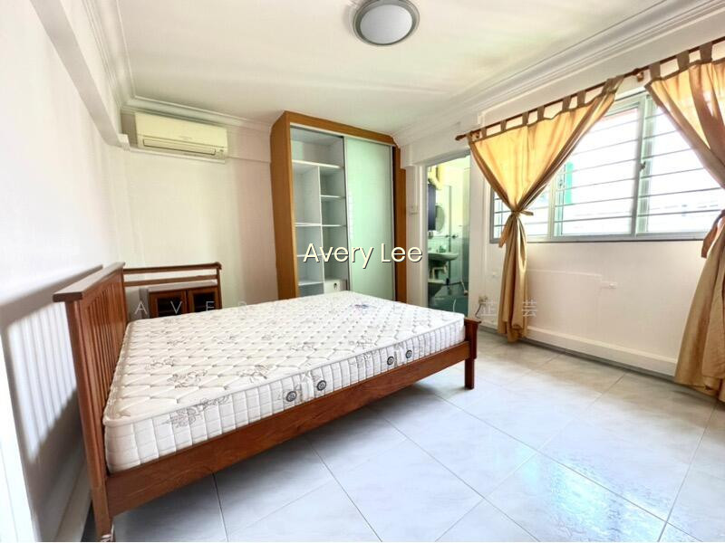 240 YISHUN RING ROAD photo 2