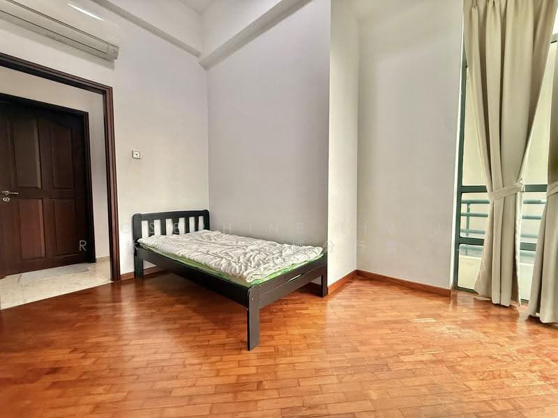 TANGLIN REGENCY photo 3