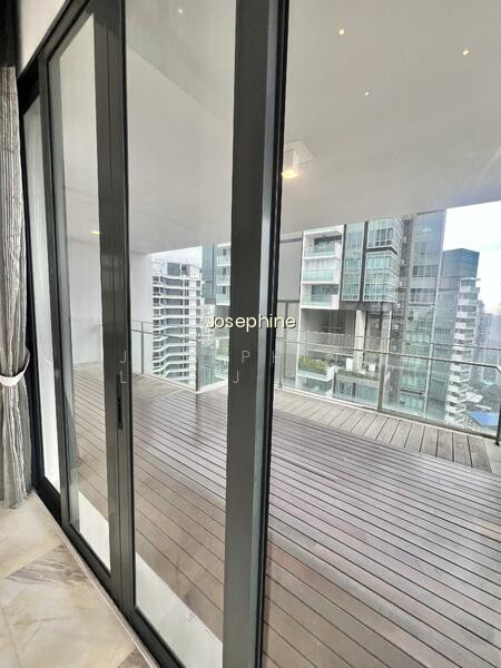 Skypark @ Somerset photo 3