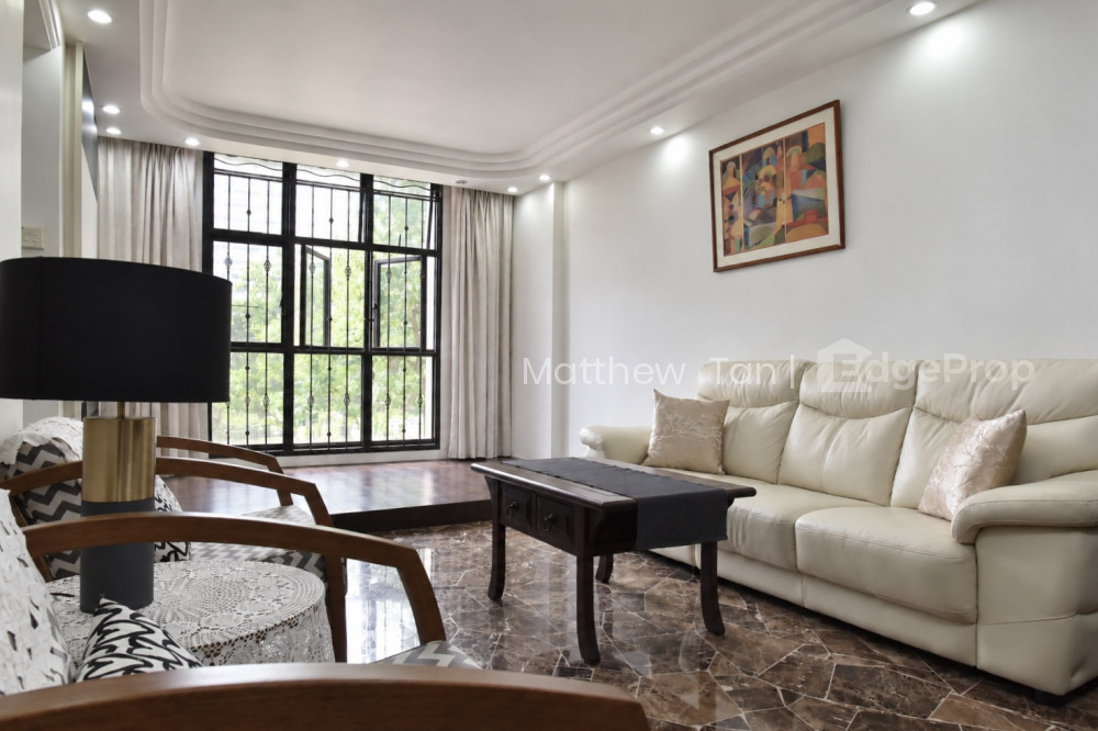 341 SEMBAWANG CLOSE image 1 of 10