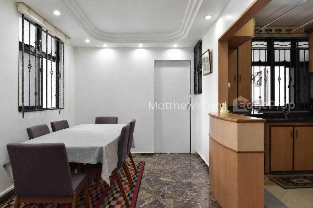 341 SEMBAWANG CLOSE photo 6