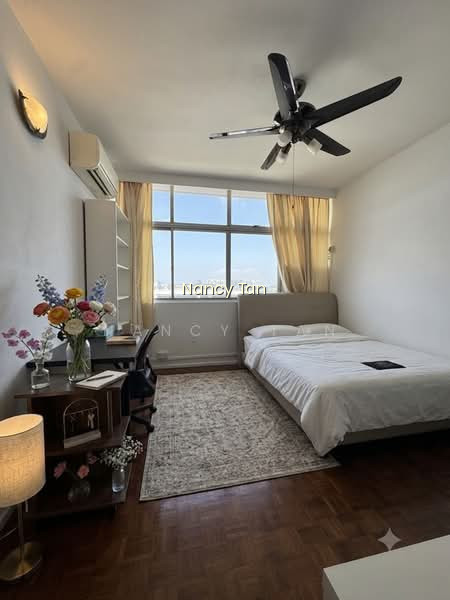 SHERWOOD TOWERS photo 2