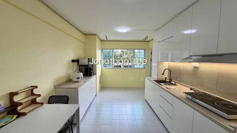 427 CLEMENTI AVENUE 3 photo 2