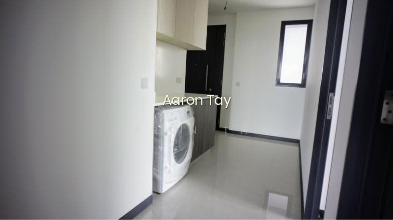 GEM RESIDENCES photo 3