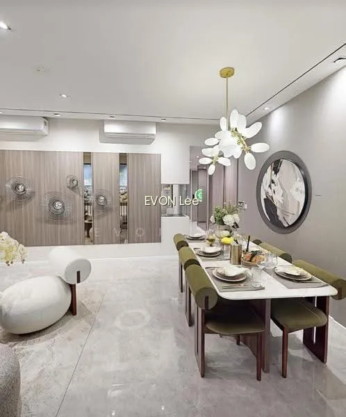 Rare Freehold Penthouse Near Boon Keng MRT Station! image 1 of 10