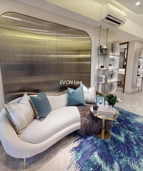 Rare and Spacious 1-Bedroom Unit Next to MRT Station photo 2