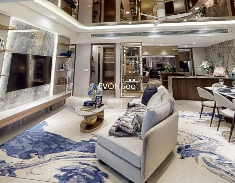 Huge $100,000 Discount! Near MRT Station photo 2