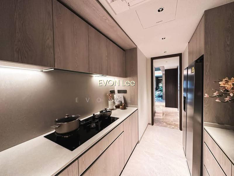 Brand New Freehold Condo at Katong! photo 5