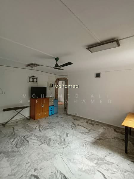 120 GEYLANG EAST CENTRAL image 1 of 10