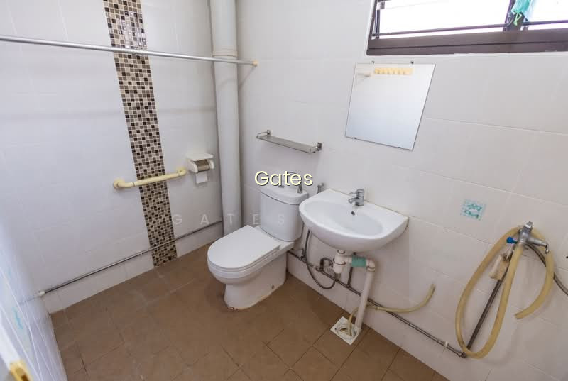 455 TAMPINES STREET 42 photo 6