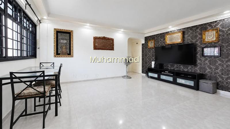 56 CHAI CHEE DRIVE image 1 of 8