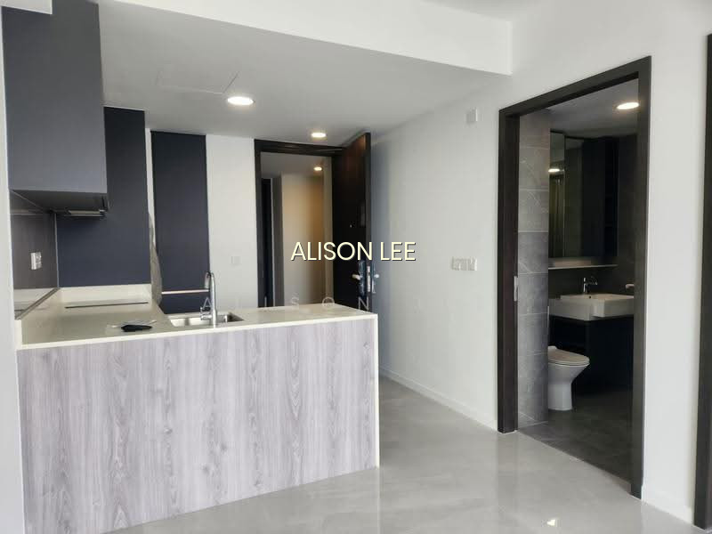 RIVERFRONT RESIDENCES photo 4