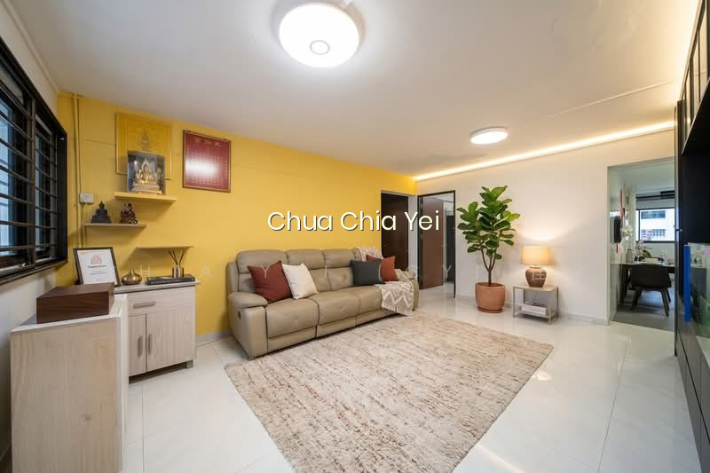 410 COMMONWEALTH AVENUE WEST photo 2